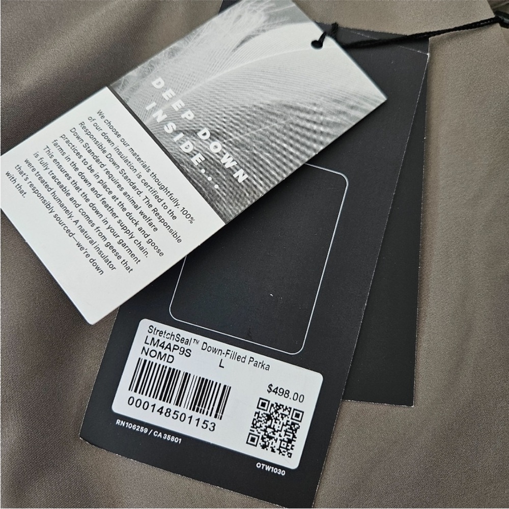 Lululemon men’s stretchseal down filled parka - Picture 9 of 9